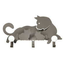 Carica l'immagine nel visualizzatore di Gallery, Appendiabiti "Mamma Gatta" Arti&Mestieri