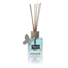 Carica l'immagine nel visualizzatore di Gallery, Profumatore d'ambiente "Malibù" - Decoro "Farfalla" Kezir