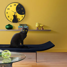 Carica l'immagine nel visualizzatore di Gallery, Orologio "Moon Whiskers" Arti&amp;Mestieri
