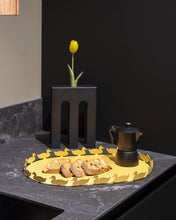 Carica l'immagine nel visualizzatore di Gallery, Vassoio "Duck" Ocra Arti&amp;Mestieri
