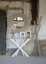 Carica l&#39;immagine nel visualizzatore di Gallery, Portafoto &quot;Morgana Grande&quot; Arti&amp;Mestieri
